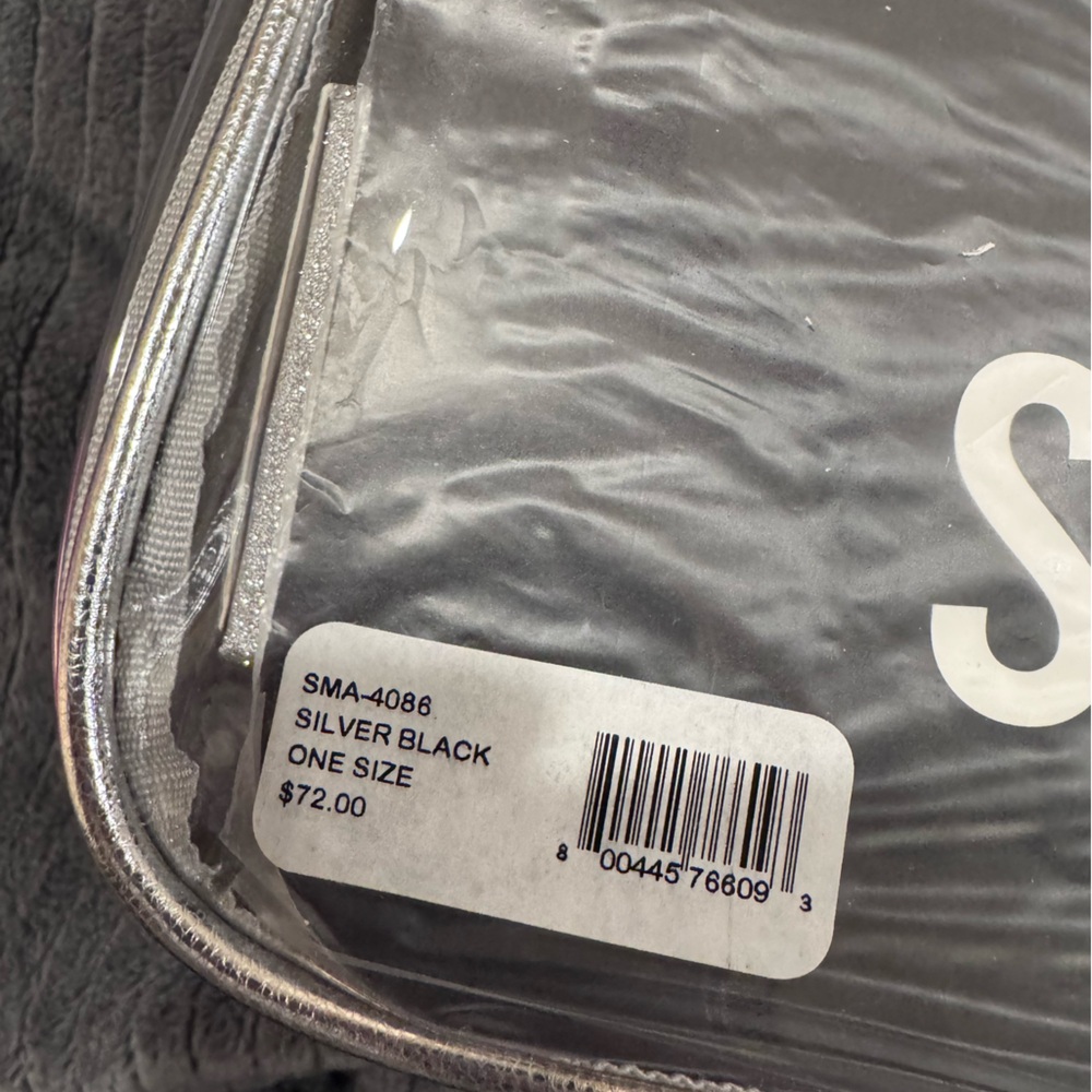 Steve Madden Gift Set - Picture 4 of 5